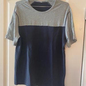 Lululemon Men's Medium Short Sleeve T